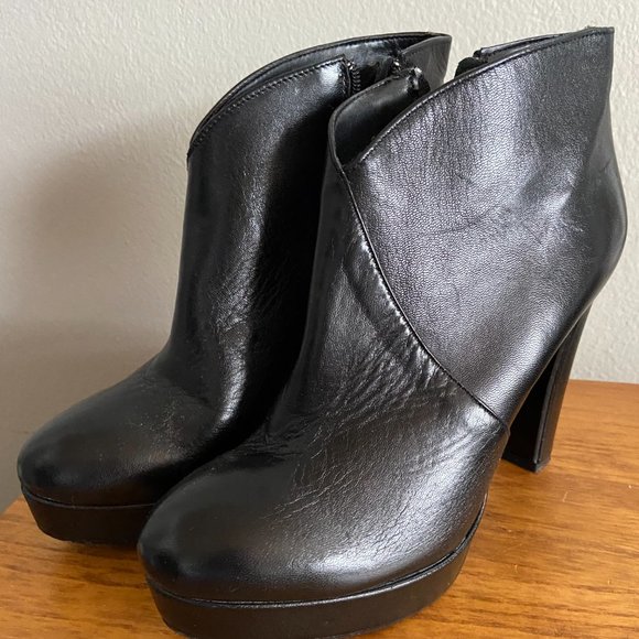 Italian Black Bootie Stacked Block Chunky Heel Boots 39 - Picture 1 of 7